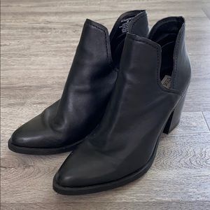 steve madden slip on black bootie